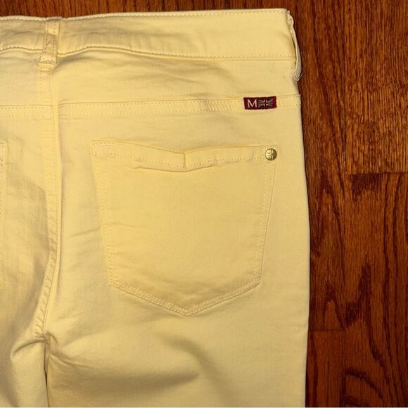MAKERS Skinny Yellow Jeans with Ankle Zippers Size 30 - Picture 2 of 7